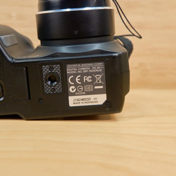 Olympus SP-500UZ 6 MP Digital Camera, 10x Optical Zoom - Picture 8 of 9